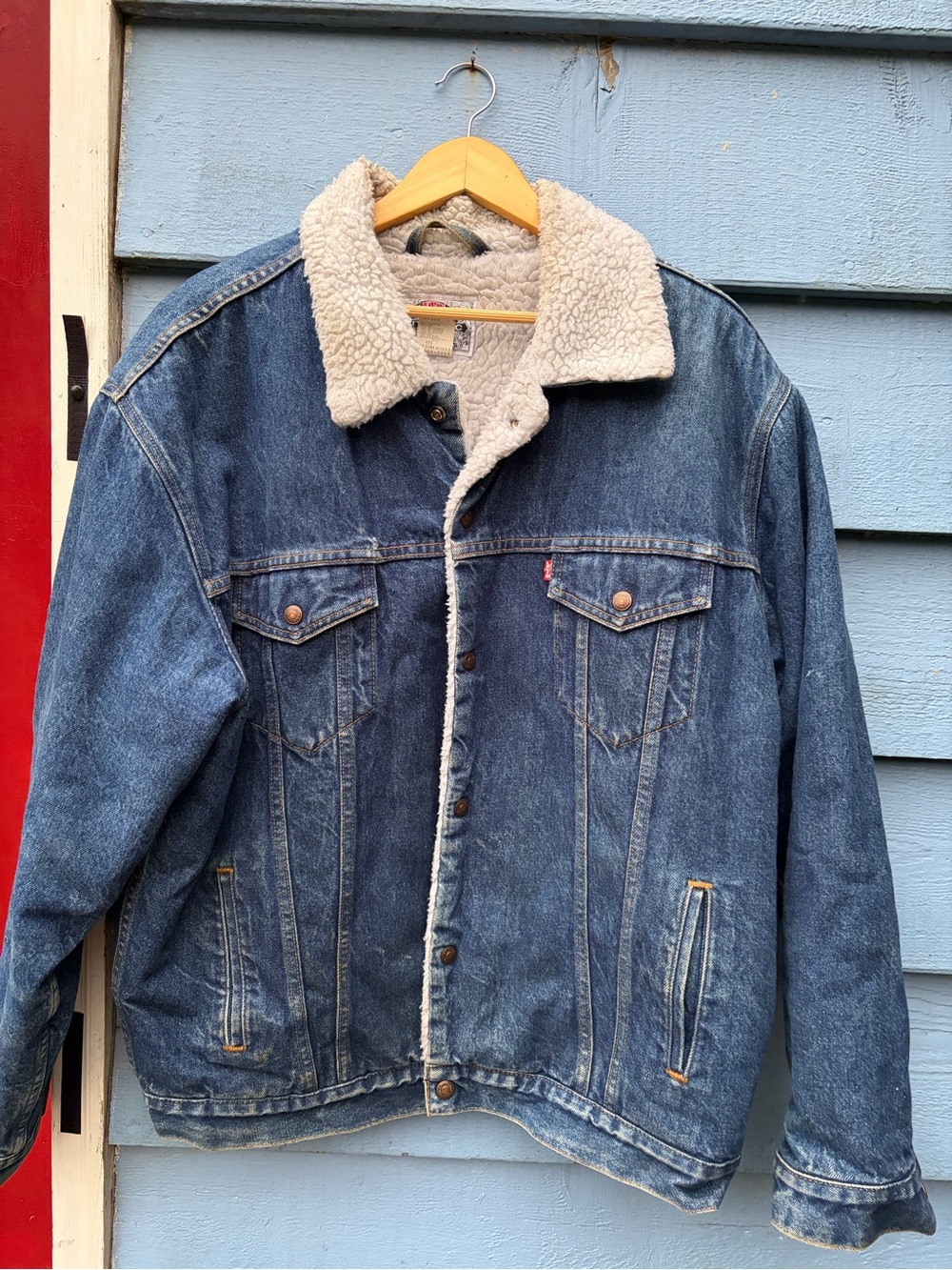 80's Levi's Blue Denim Sherpa Jacket with Cream Collar